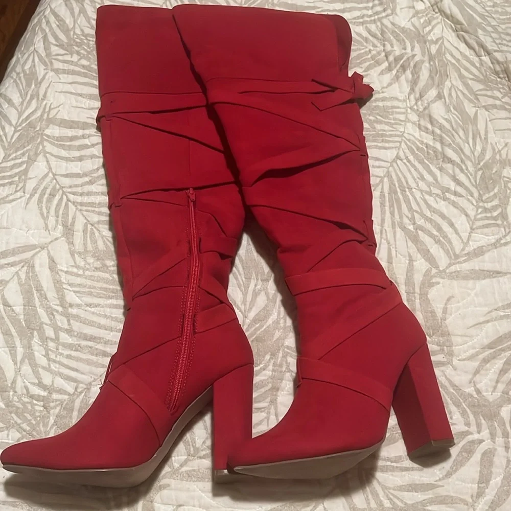 Red thigh High Women's Boots - Picture 3 of 5